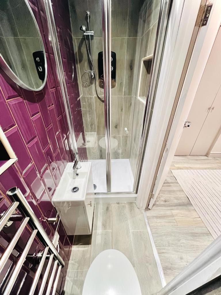 London Crescent House Top Location Ensuites Rooms Great Value Eksteriør bilde