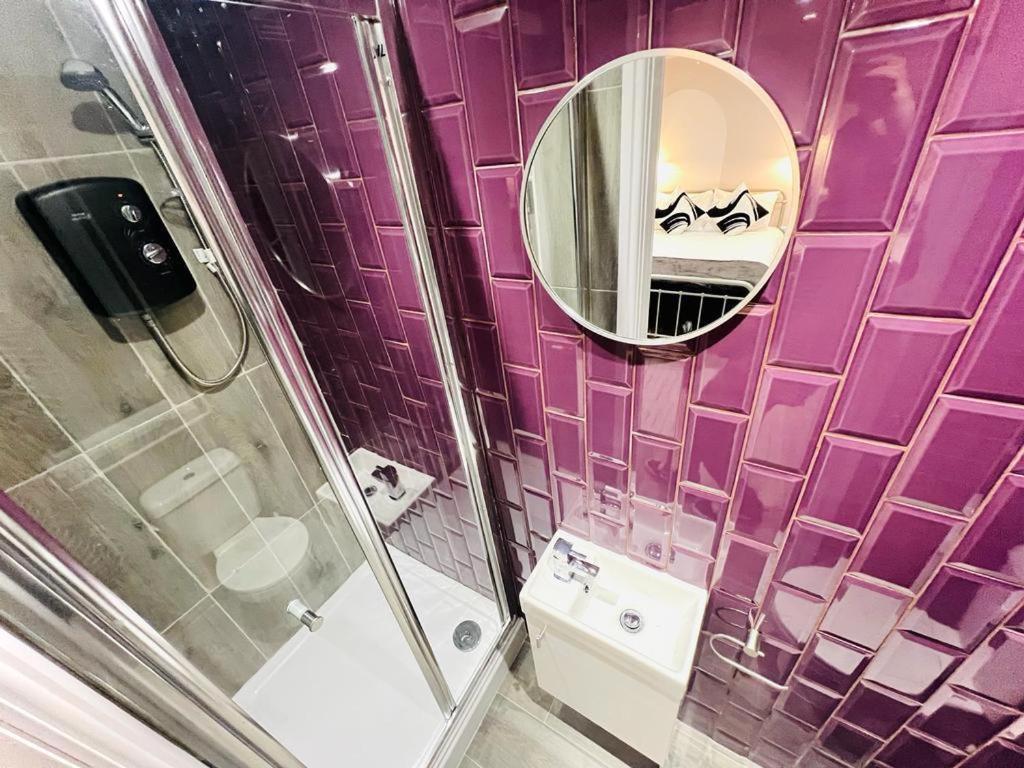 London Crescent House Top Location Ensuites Rooms Great Value Eksteriør bilde