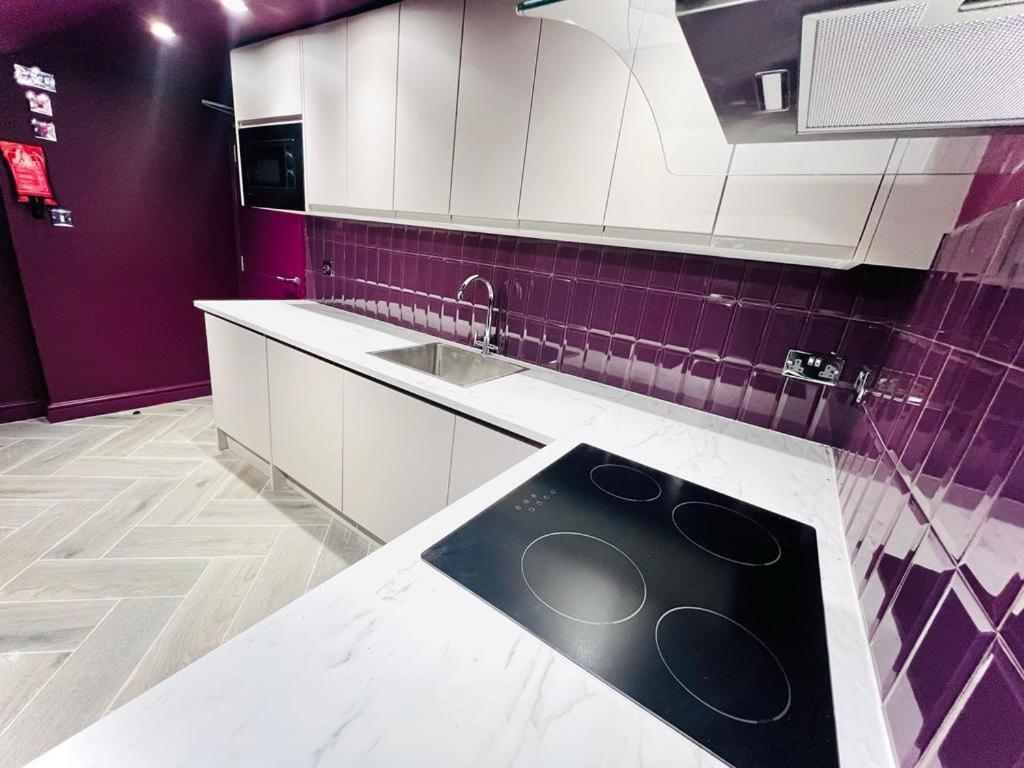 London Crescent House Top Location Ensuites Rooms Great Value Eksteriør bilde