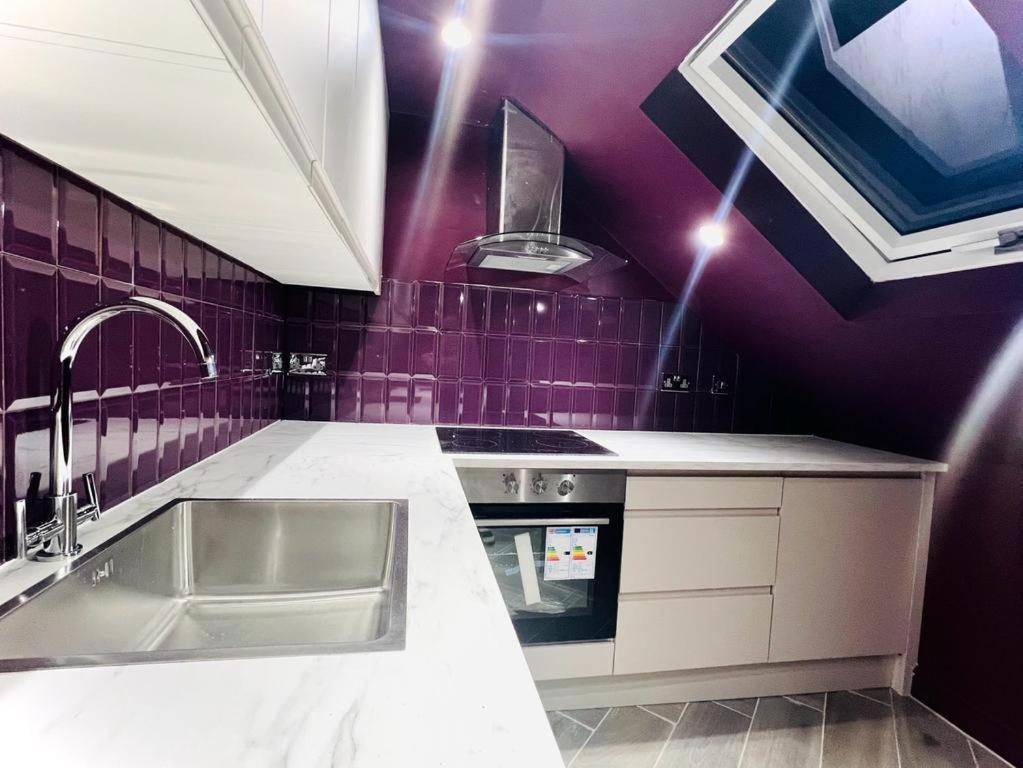 London Crescent House Top Location Ensuites Rooms Great Value Eksteriør bilde